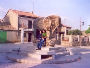 Escultura zoomorfa. Villanueva del Campillo, vila
